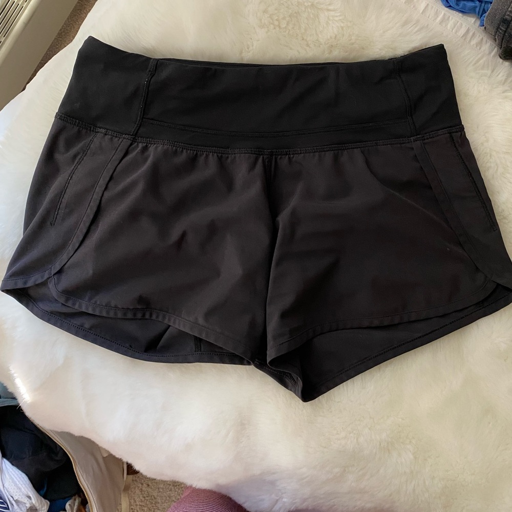 Tracker Shorts